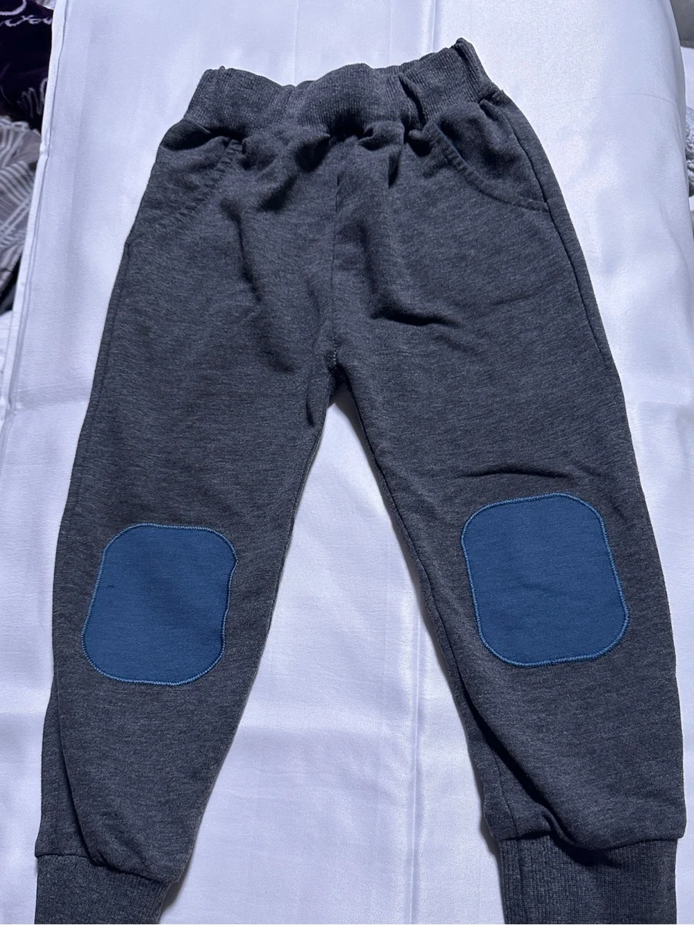 Toddler Boys Gray Jogger Sweatpants Blue Knee Patches Size 3T